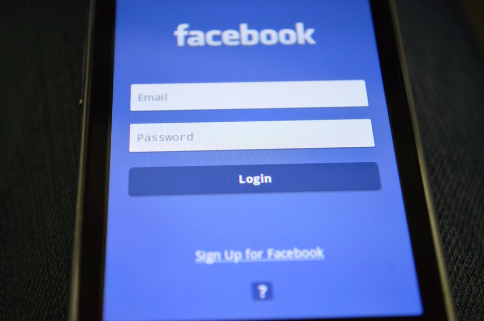Dispositivos conectados a tus cuentas: cómo verlos y cerrarlos ya